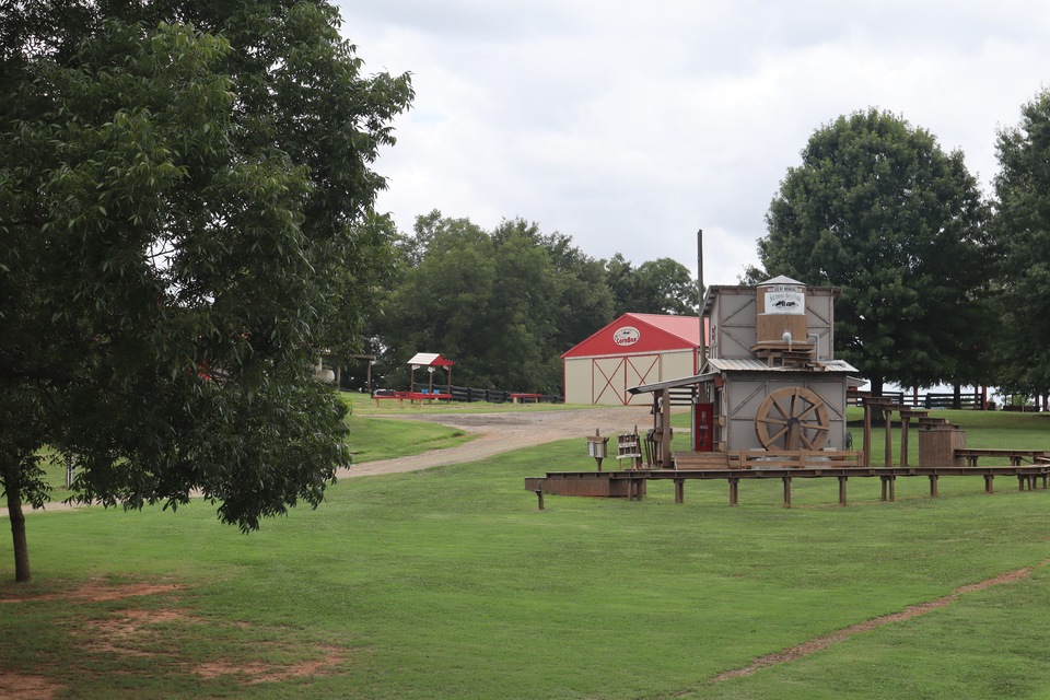 Henry County Ambassadors Trip Around Henry County
